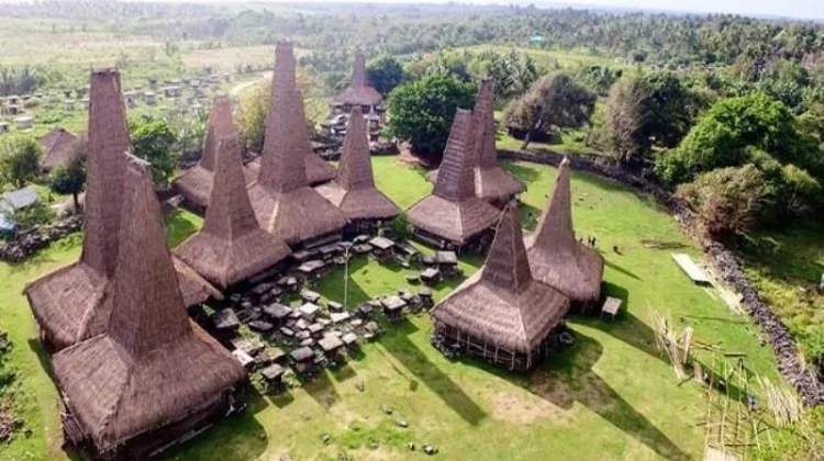 Eksplor Sumba, Hidden Gem Indonesia dengan Pemandangan Seperti Negeri Dongeng