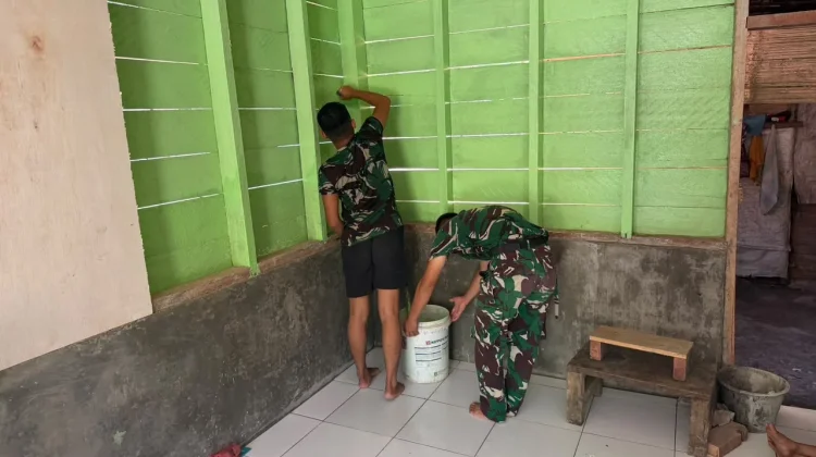 Satgas Karya Bakti TNI AD Finishing RTLH Mentawai