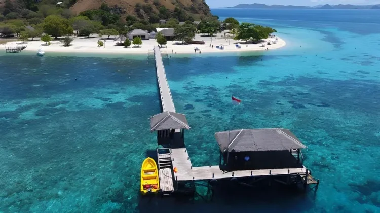 Pulau Kanawa, Surga Tropis di Taman Nasional Komodo