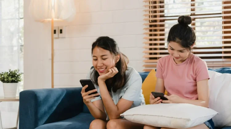 Mengapa Generasi Muda Rentan Mengalami FOMO?