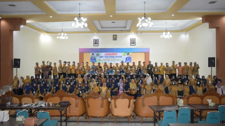 MAN 2 Padang Panjang Tingkatkan Kompetensi Guru lewat Lokakarya