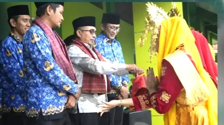 MAN 1 Bukittinggi Perkuat Literasi, Wujudkan Madrasah Maju Mendunia