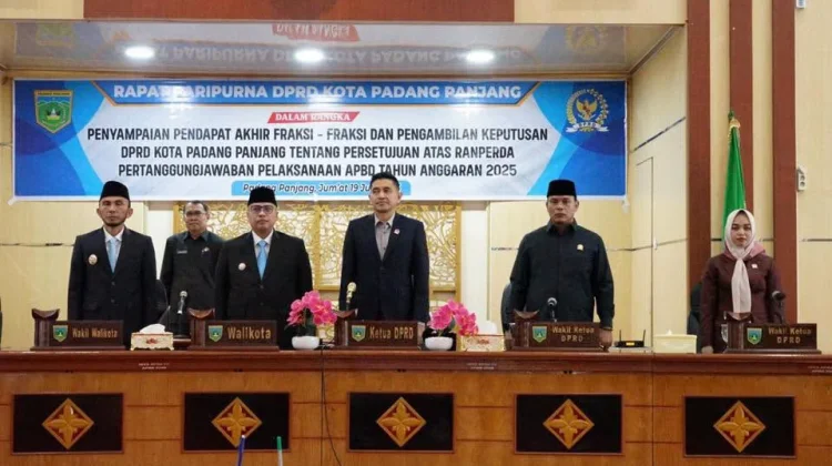 DPRD-Pemko Padang Panjang Sepakati Ranperda APBD 2025 Jadi Perda