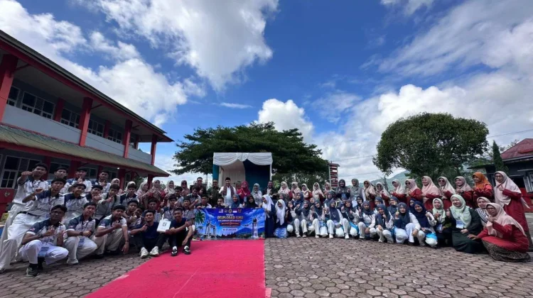 SMKN 2 Padang Panjang Sambut Persahabatan SM Teknik Kuala Terengganu