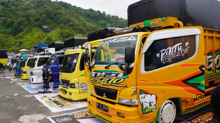 148 Modifikator Truk-Bus Ramaikan Padang Panjang AutoShow 2026