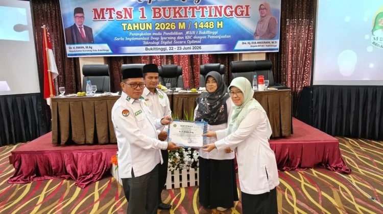 DR. Irwan,M.Ag; Jejak Digital Tak Bisa Dihapus !