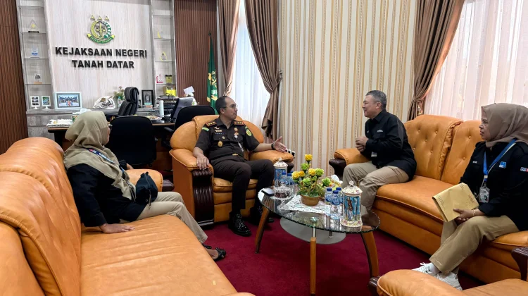 Sinergi Info Hukum, RRI Bukittinggi Kunjungi Kejari