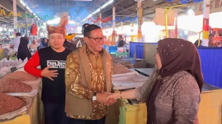 Wako Ramlan Apresiasi Pedagang Pasar Bawah Bersatu