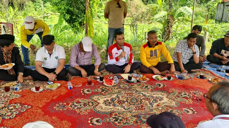 Ratusan Peserta Ramaikan Lomba Layang-Layang Baradaik se-Pabasko
