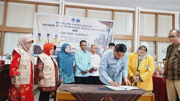 UNP Hadirkan Konseling Lintas Budaya di MKS Bukittinggi