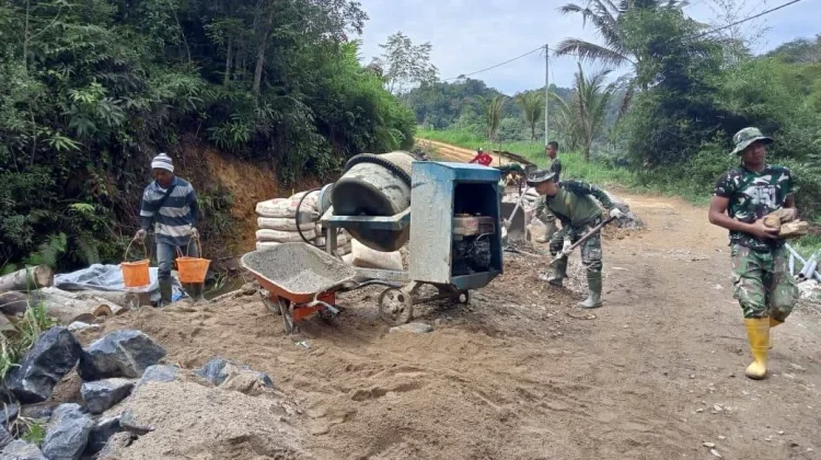 Pembangunan Jembatan Sungai Ipuah Capai 62 Persen
