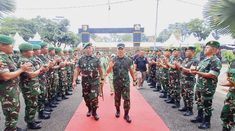 Danrem 032/Wirabraja Brigjen TNI Aji Mimbarno Motivasi Prajurit Kodim 0304/Agam