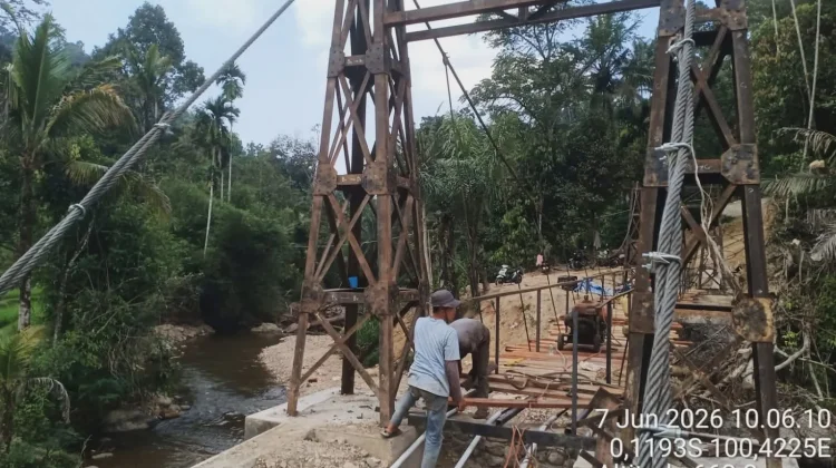 Jembatan Garuda Suliki Capai 83,75 Persen