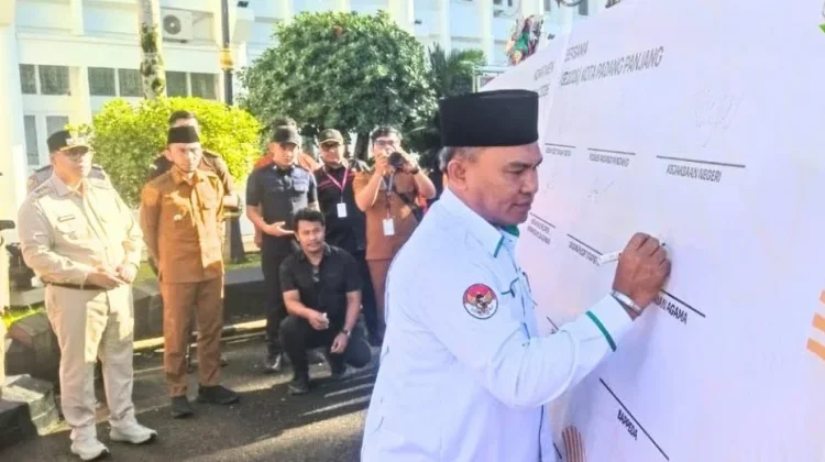 Kakan Kemenag Hadiri Apel Siaga Panjang