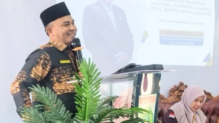 Kakankemenag Tekankan BerAKHLAK Lokakarya MAN Panjang