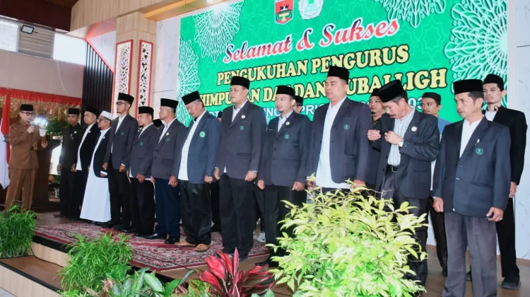 Pengukuhan HDM: Sinergi Pemberantasan LGBT, Narkoba Dan Kemungkaran