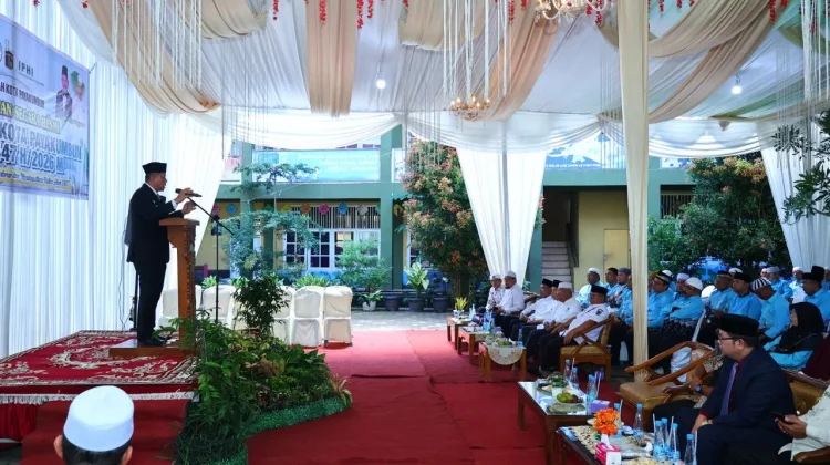 Wawako Payakumbuh Minta Jemaah Haji Jadi Teladan Akhlak di Masyarakat