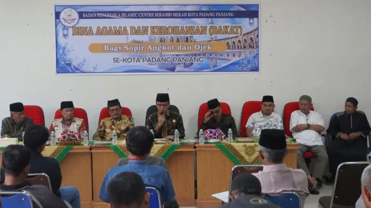 BPIC Padang Panjang Gelar Pengajian untuk Pembinaan Sopir Angkot dan Ojek