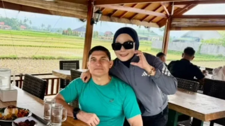 Cara Kolonel Jefridin Menikmati Hangatnya Bukittinggi