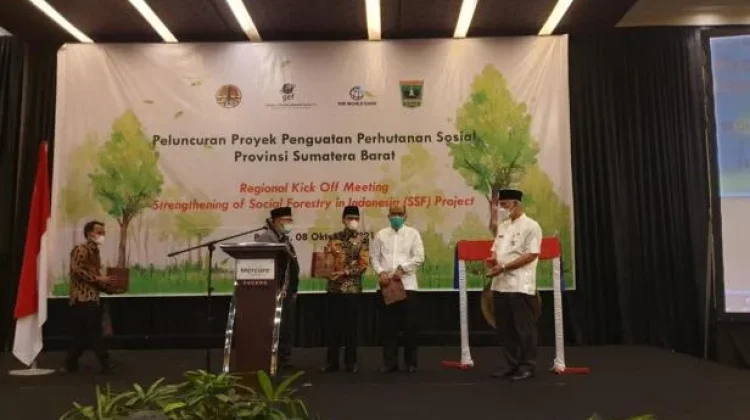 Jadi Penerima BFM Perhutanan Sosial, Pemkab Limapuluhkota Terima 46,2 Hektare