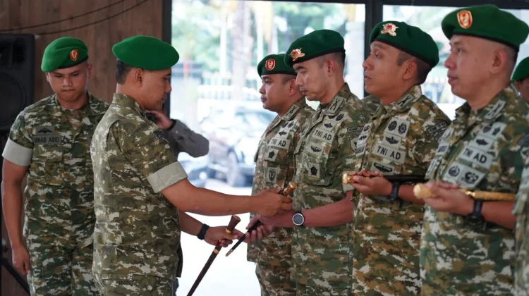 Danrem 032/Wirabraja Tekankan Integritas Saat Sertijab Danyonif 131 Braja Sakti
