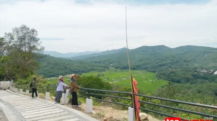 Mengenal Bukik Ponggang, Destinasi Wisata Alam di Sijunjung