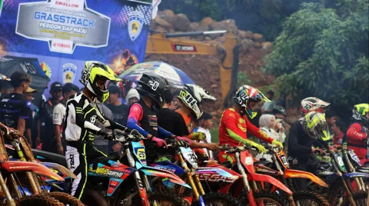 Persiapan Porprov Sumbar 2026, Kejurnas Grasstrack Peridon Jadi Ajang Unjuk Gigi