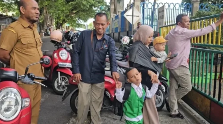 GATI, "Solusi Atasi Fenomena Fatherless di Bukittinggi"