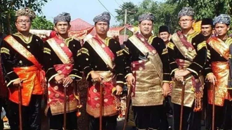 Pakaian Pangulu di Minangkabau