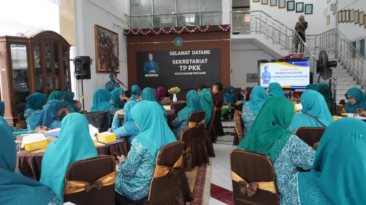 TP-PKK Padang Panjang Gelar Peningkatan Kapasitas Pengurus