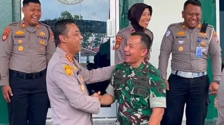 Perkuat Sinergitas, Kapolresta Bukittinggi Sambangi Dandim 0304 Agam Yang Baru