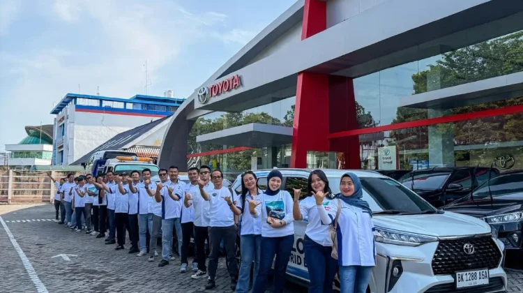 Auto2000 Padang Pererat Kebersamaan Lewat New Veloz Hybrid Gathering