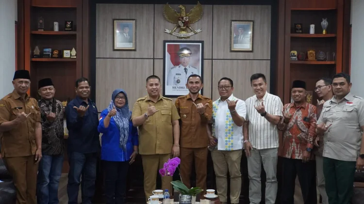 Wako Hendri Ajak Parpol Perkuat Sinergi Dukung Pembangunan Padang Panjang