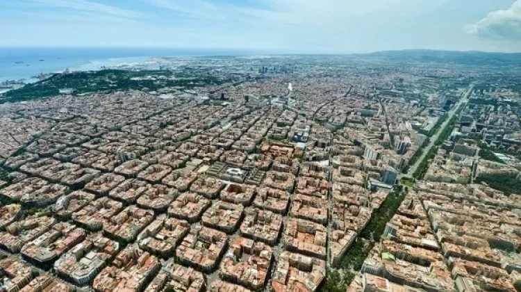 Mengenal Kota Barcelona dengan Satu Pemandangan yang Menarik