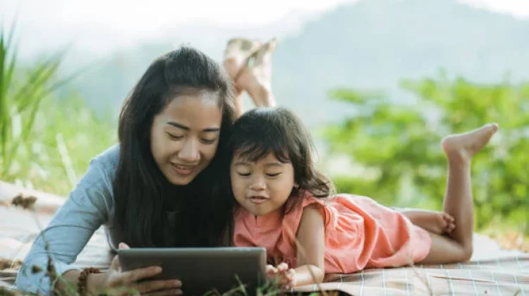Kisah Sukses Perempuan dari Desa ke Digital