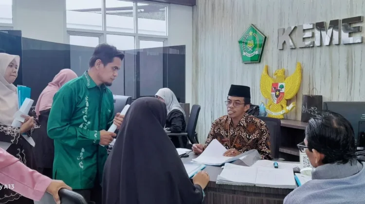 Pelayanan Prima: Puluhan Guru PAI Padati MPP Bukittinggi