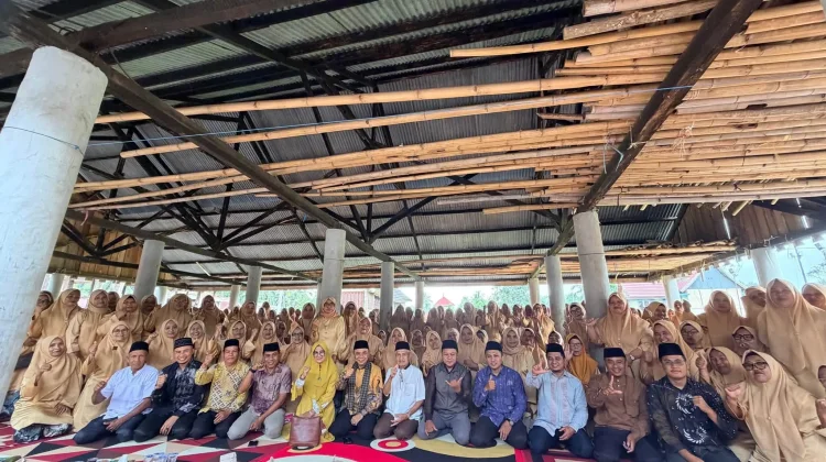 Kakan Kemenag Tanah Datar Hadiri Wirid Bulanan di Nagari Taluk