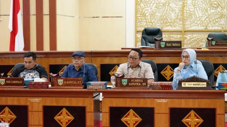 Komisi I DPRD Padang Panjang Evaluasi Tindak Lanjut LKPJ 2025