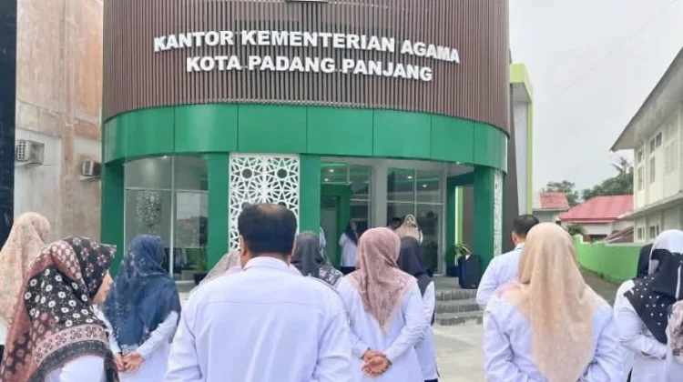 Kemenag Padang Panjang Bahas Larangan Siswa Bawa Motor dan TKA