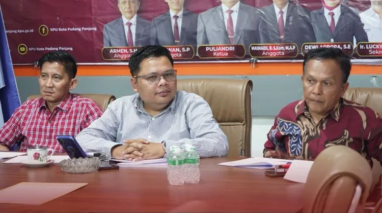 KPU Padang Panjang Raih IKM 91,45 Kategori Sangat Baik