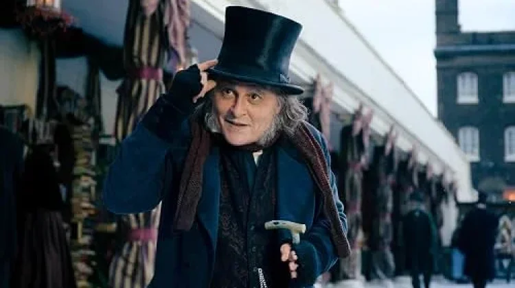 Kembali ke Hollywood, Johnny Depp Tampil Gelap di Film “Ebenezer”