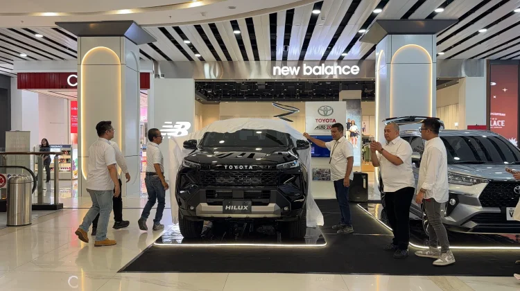 Lebih Gagah, Lebih Tangguh: Toyota New Hilux 2026 Resmi Meluncur di Padang