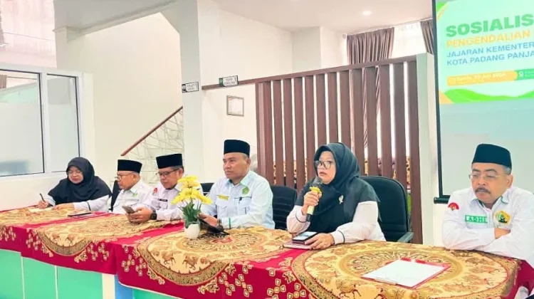 Kemenag Padang Panjang Deklarasikan Tolak Gratifikasi Bersama