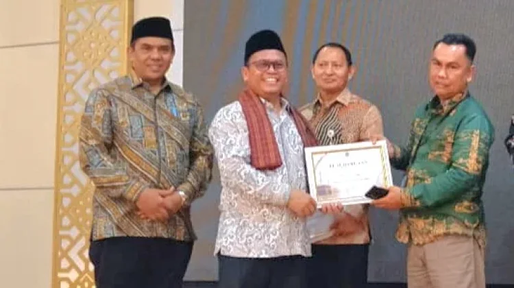 Evaluasi Haji Sumbar 1447 H, Kemenhaj & Umrah RI Apresiasi Reporter RRi Bukittinggi