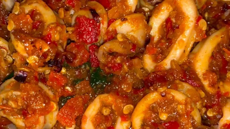 Cara Memasak Cumi Pedas yang Enak, dan Simple