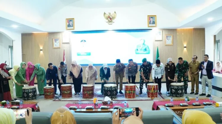Pemko Padang Panjang Buka Sekolah Keluarga Angkatan II untuk 80 Ibu
