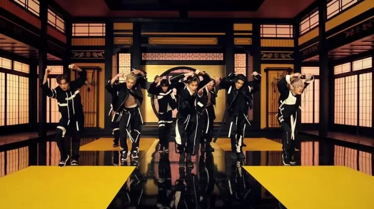 Kick It Jadi MV Pertama NCT 127 Tembus 200 Juta Tayangan