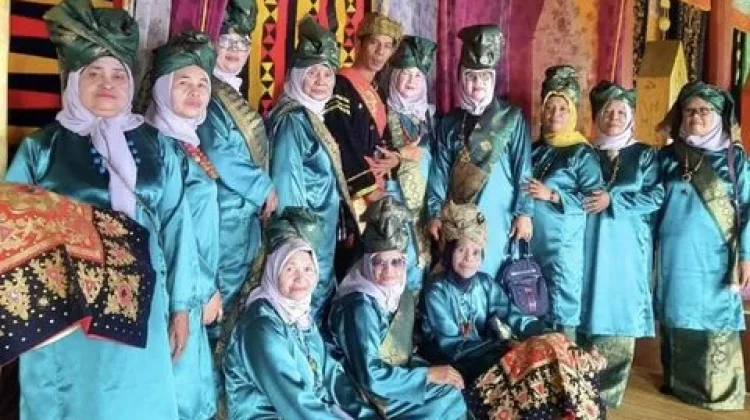 Tikuluak Ikek Barumbai, Identitas Luhak Lima Puluh Kota