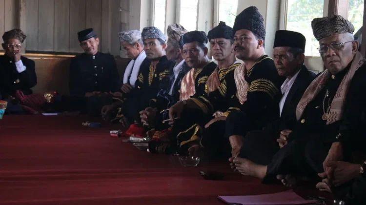 Guru dari Alam, Inilah Makna "Alam Takambang Jadi Guru"