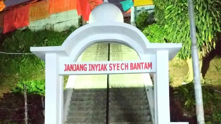 Janjang Inyiak Syekh Bantam Simpan Sejarah Kota Bukittinggi